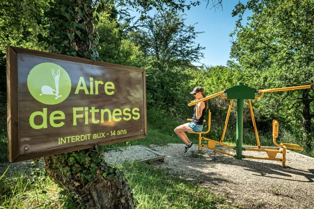 Campsite Yelloh Village Les Bois du Châtelas 4 Stars★★★★