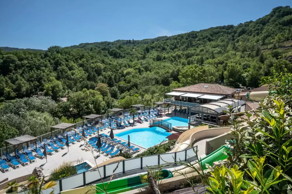 Campsite Yelloh Village Les Bois du Châtelas 4 Stars★★★★