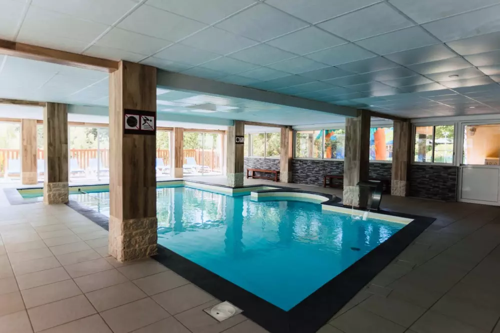 Campsite Yelloh Village Les Bois du Châtelas 4 Stars★★★★