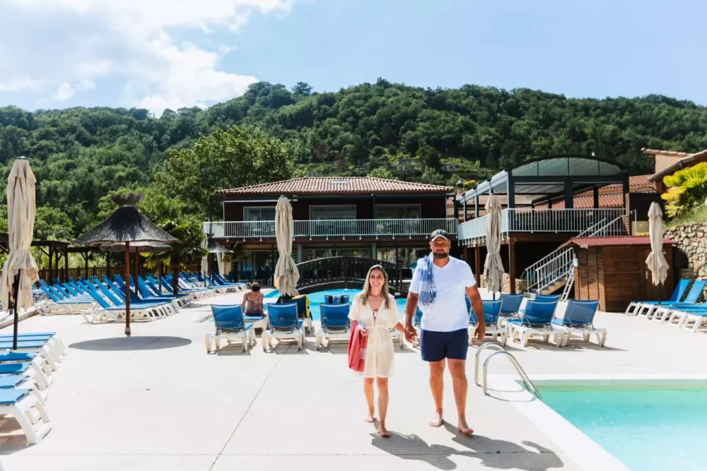 Campsite Yelloh Village Les Bois du Châtelas 4 Stars★★★★