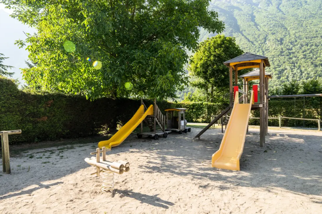 Camping Le Château de Rochetaillé 4 Estrellas★★★★