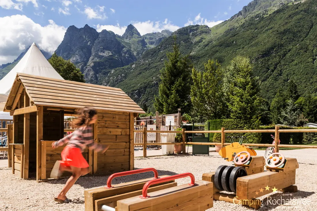Camping Le Château de Rochetaillé 4 Estrellas★★★★