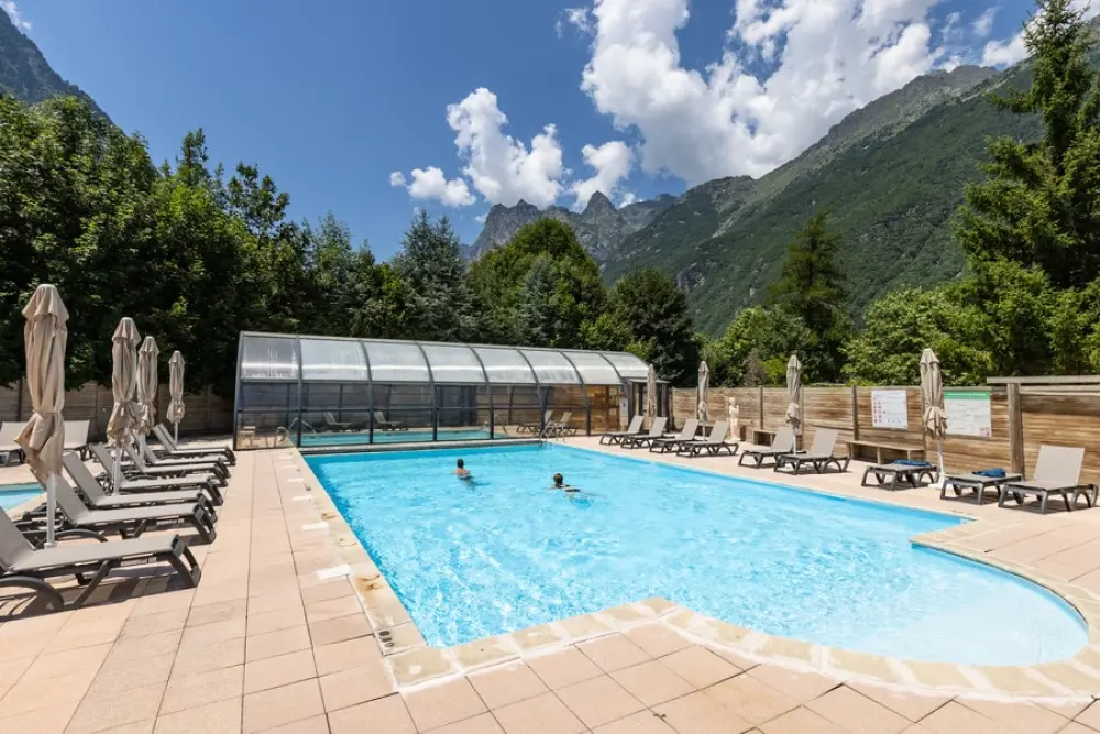 Camping Le Château de Rochetaillée 4 étoiles★★★★