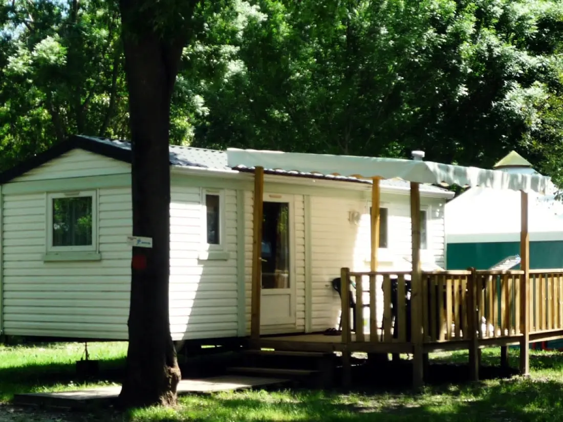 CAMPING DU LION 3 Estrellas★★★