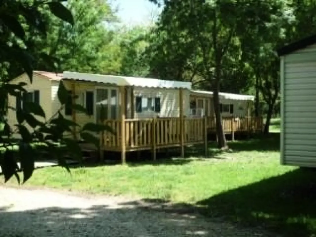 CAMPING DU LION 3 Estrellas★★★