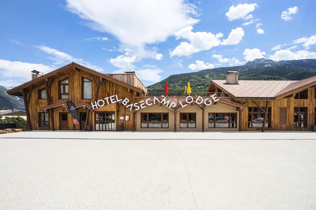 Hotel Base Camp Lodge Bourg Saint Maurice - Śniadanie wliczone