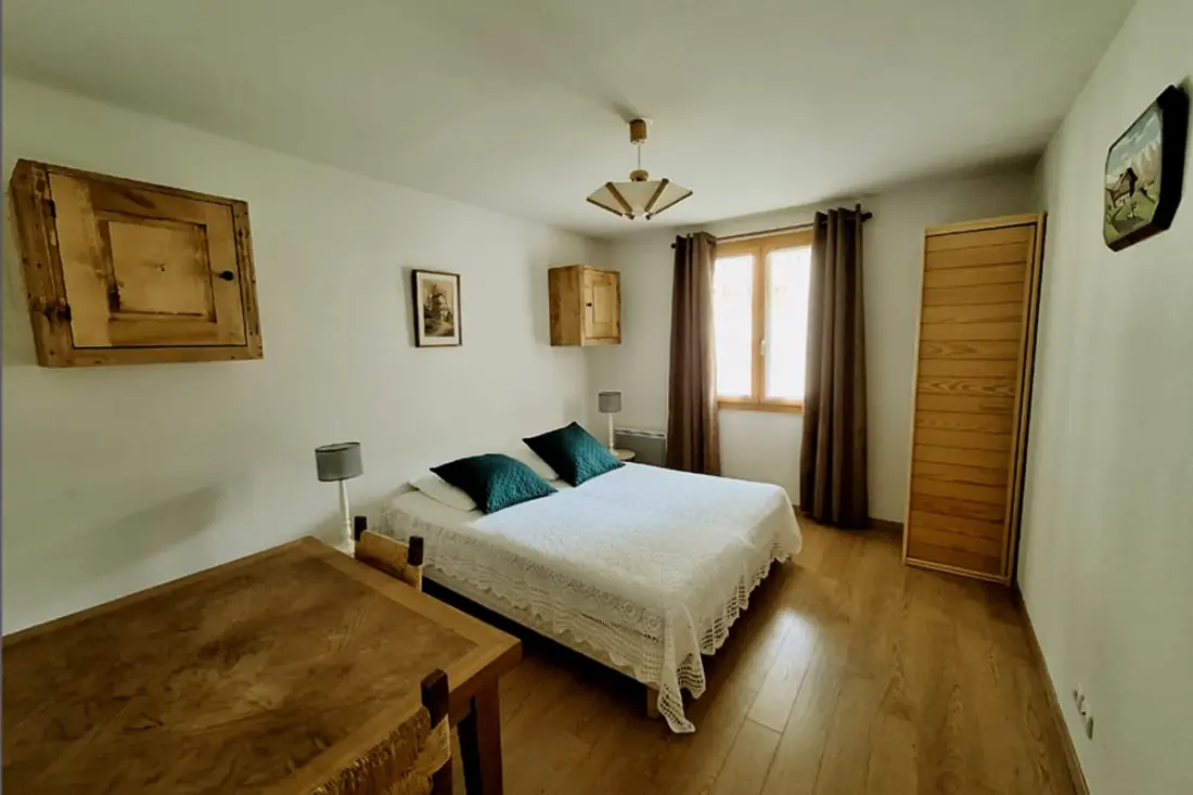 Szép gyöngy ritka Nagyon jó hely