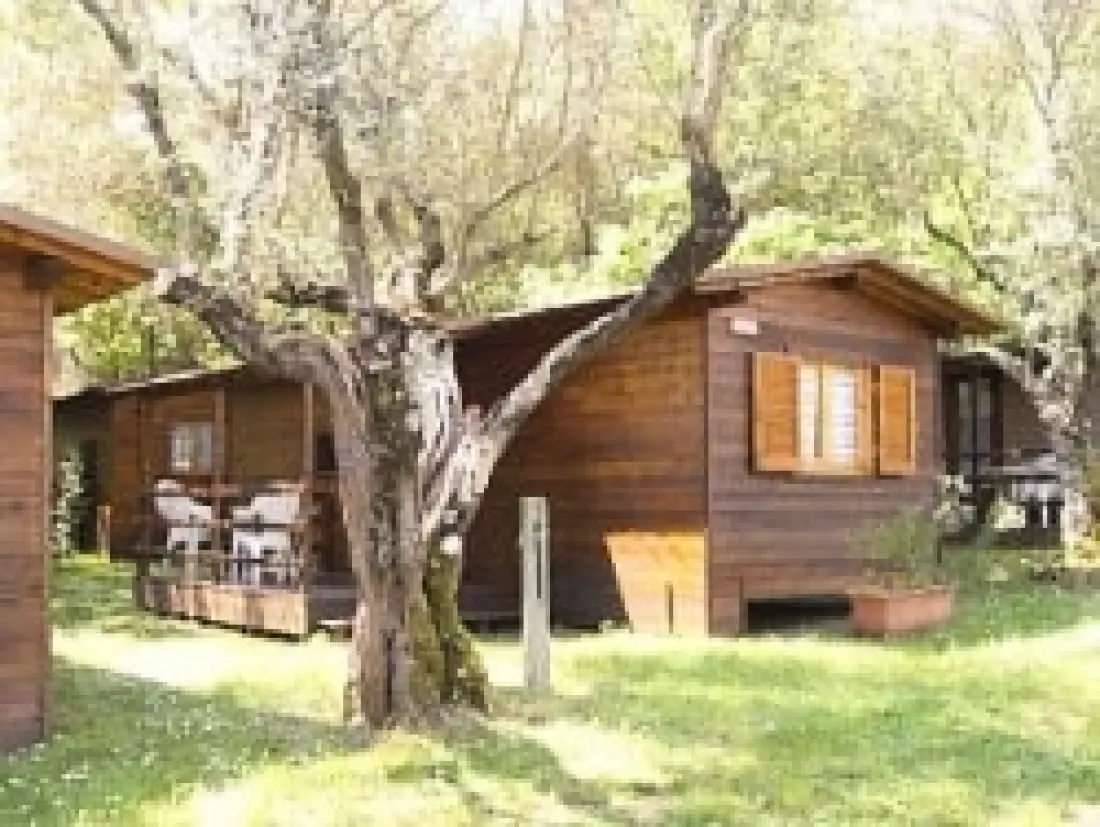 Azzurro Camping Village - Lake Bracciano 4 étoiles★★★★