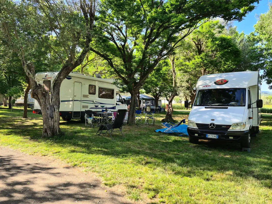 Azzurro Camping Village - Lake Bracciano 4 étoiles★★★★