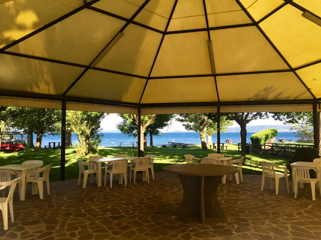 Azzurro Camping Village - Lake Bracciano 4 étoiles★★★★