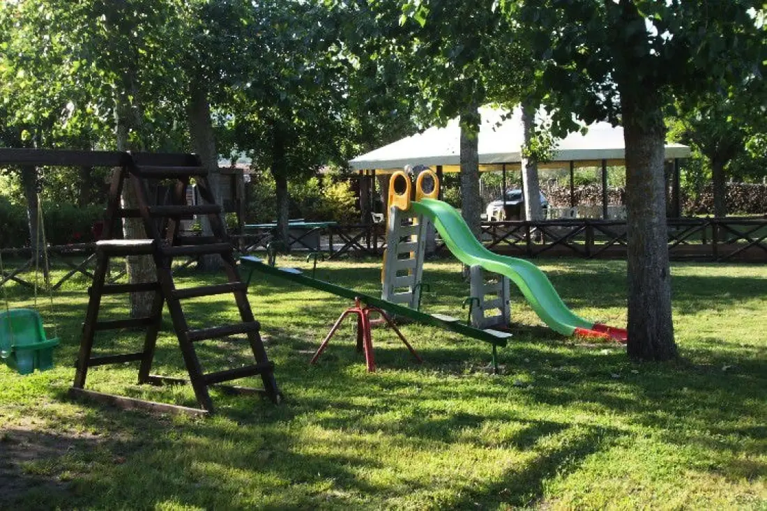 Azzurro Camping Village - Lake Bracciano 4 étoiles★★★★