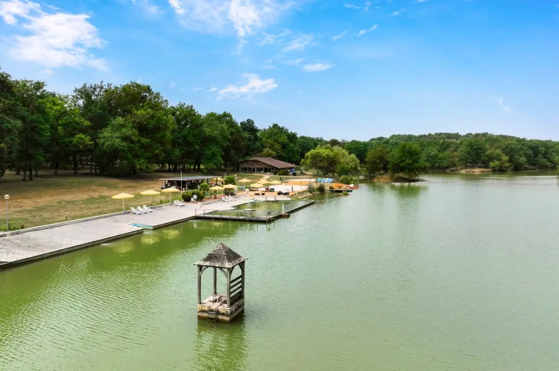 Camping maeva Escapades Les Lacs d'Armagnac 4 Sterne★★★★