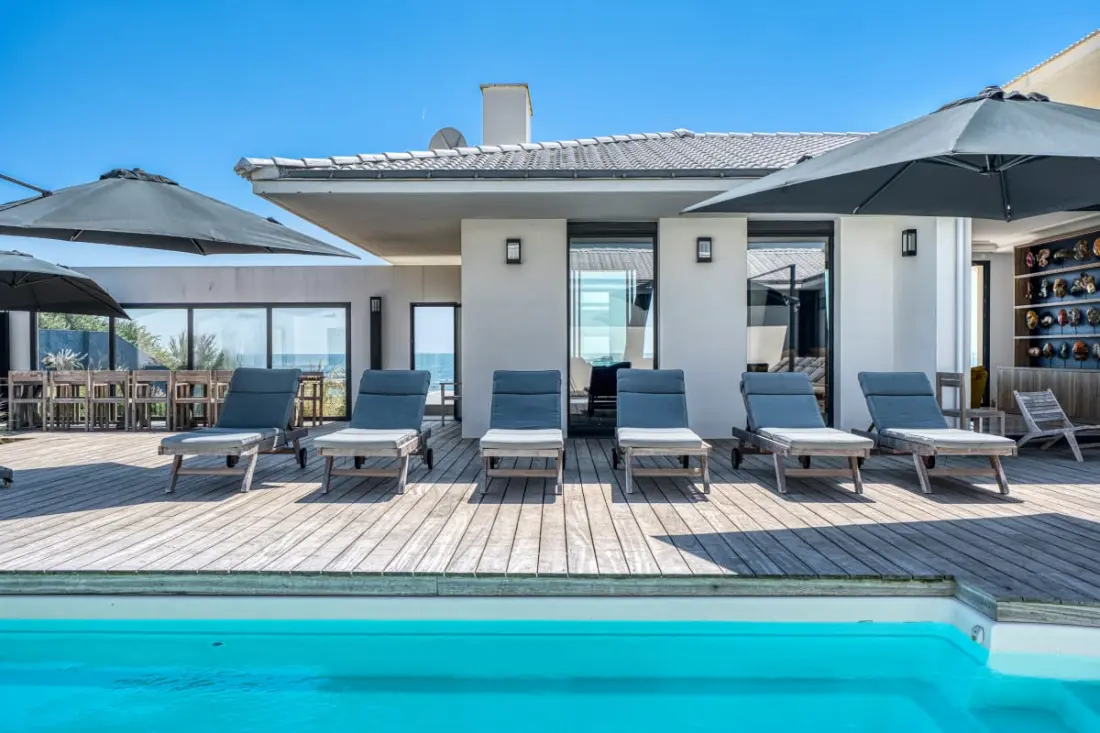Villa Oceans 51 Csillagok★: Face Sea, úszómedence, Jacuzzi, Szauna, 15 Pers
