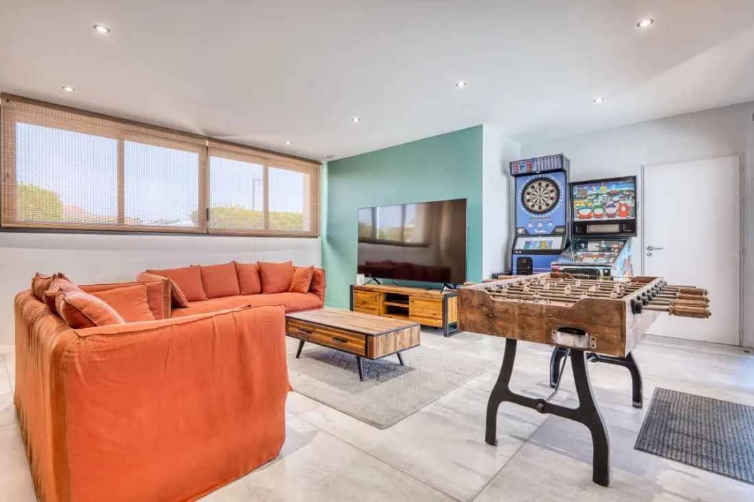 Villa Oceans 51 Csillagok★: Face Sea, úszómedence, Jacuzzi, Szauna, 15 Pers