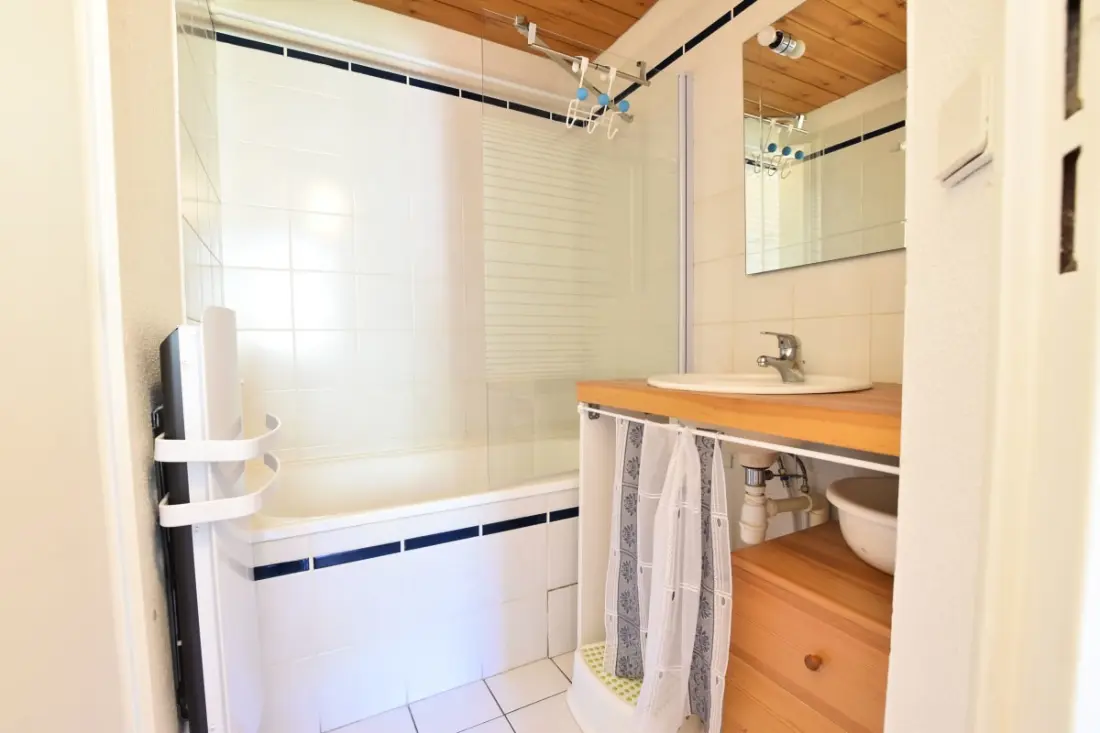 Kényelmes 30m2: Balcony és Mountain View