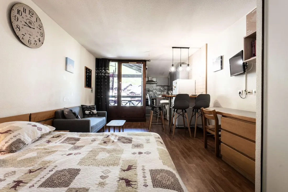 Cybeles Residence