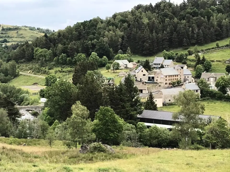 Gîte de France La truyère, mit 3 Ohren Chaldette