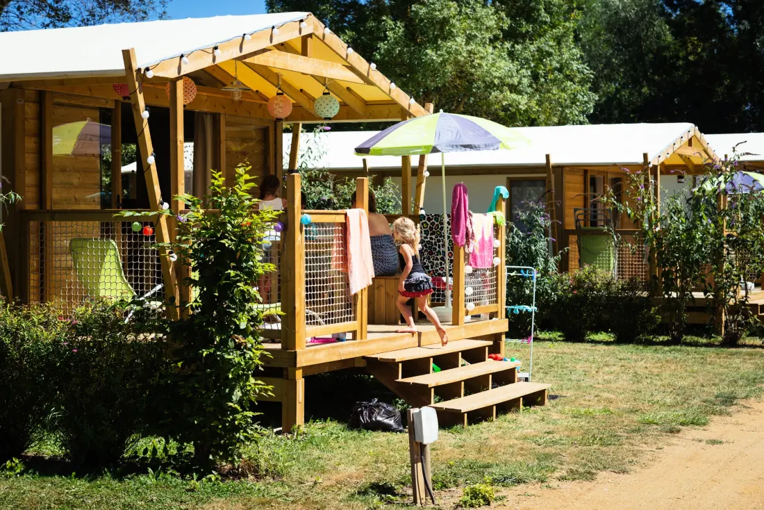 Camping de l 'Etang Sites and Landscape 4 Gwiazdy★★★★ 4 Gwiazdy★★★★ 4 Gwiazdy★★★★ 4 Gwiazdy★★★★