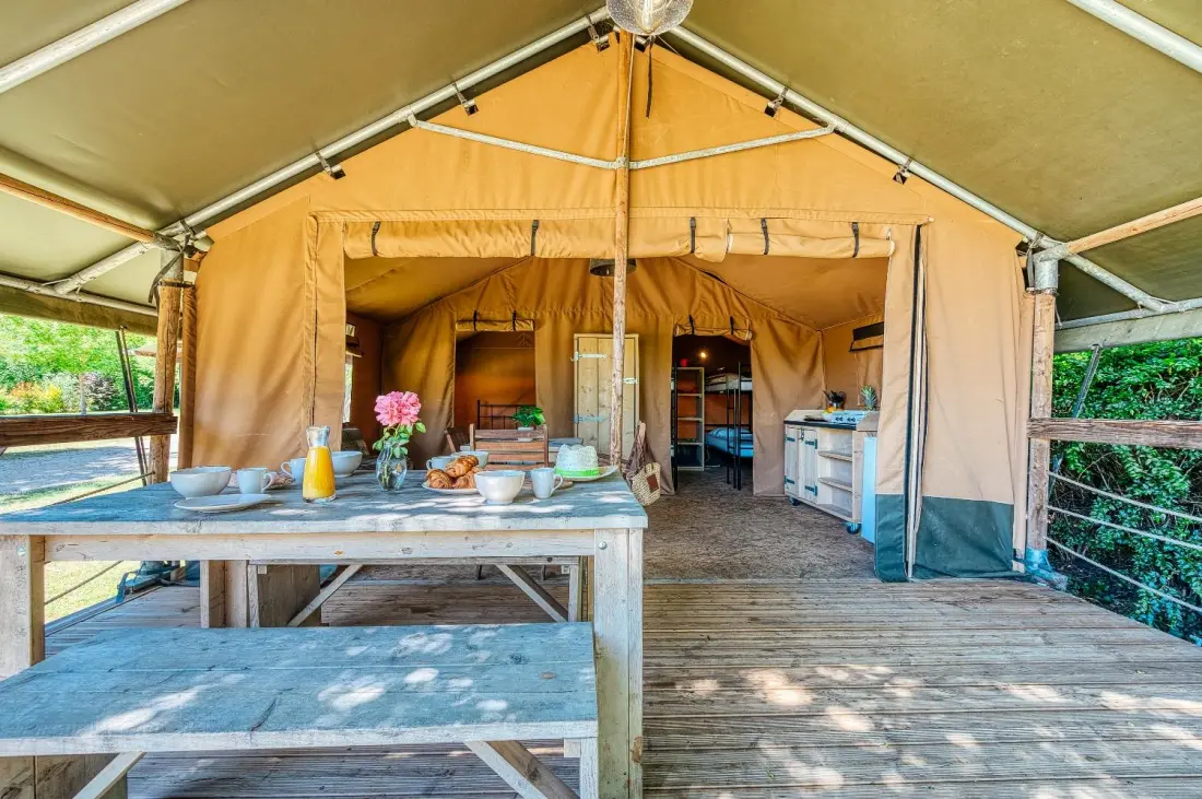 Camping de l'Etang Sites and Landscapes 4 Stars★★★★
