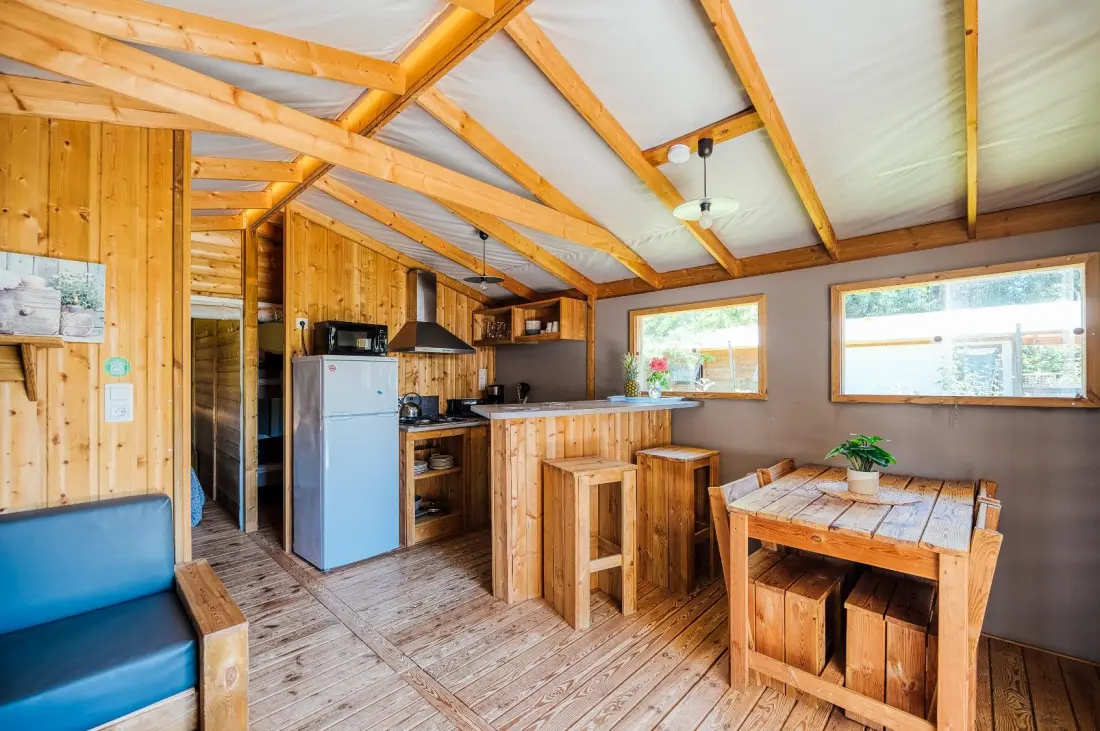 Camping de l'Etang Oldalok és tájak 3 Csillagok★★★