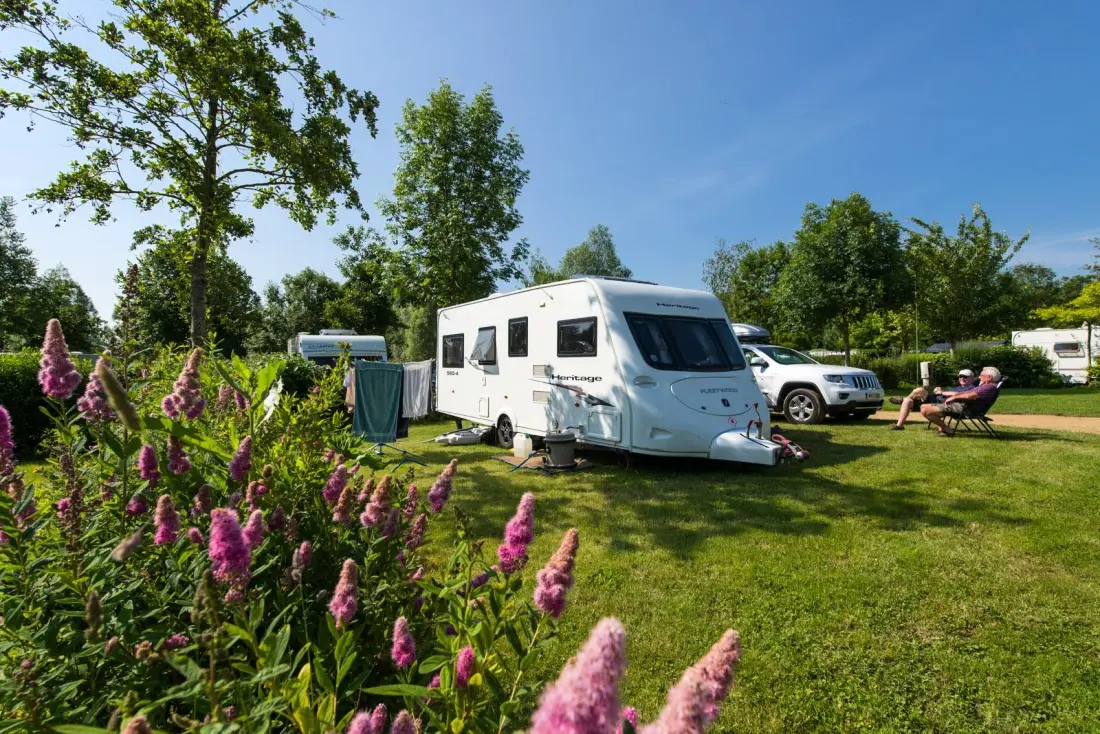 Camping de l 'Etang Sites and Landscape 4 Gwiazdy★★★★ 4 Gwiazdy★★★★ 4 Gwiazdy★★★★ 4 Gwiazdy★★★★