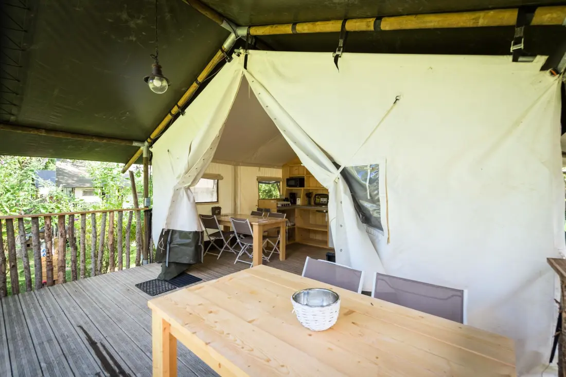 Camping de l 'Etang Sites and Landscape 4 Gwiazdy★★★★ 4 Gwiazdy★★★★ 4 Gwiazdy★★★★ 4 Gwiazdy★★★★
