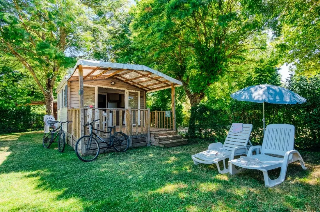 Camping de l'Etang Oldalok és tájak 3 Csillagok★★★