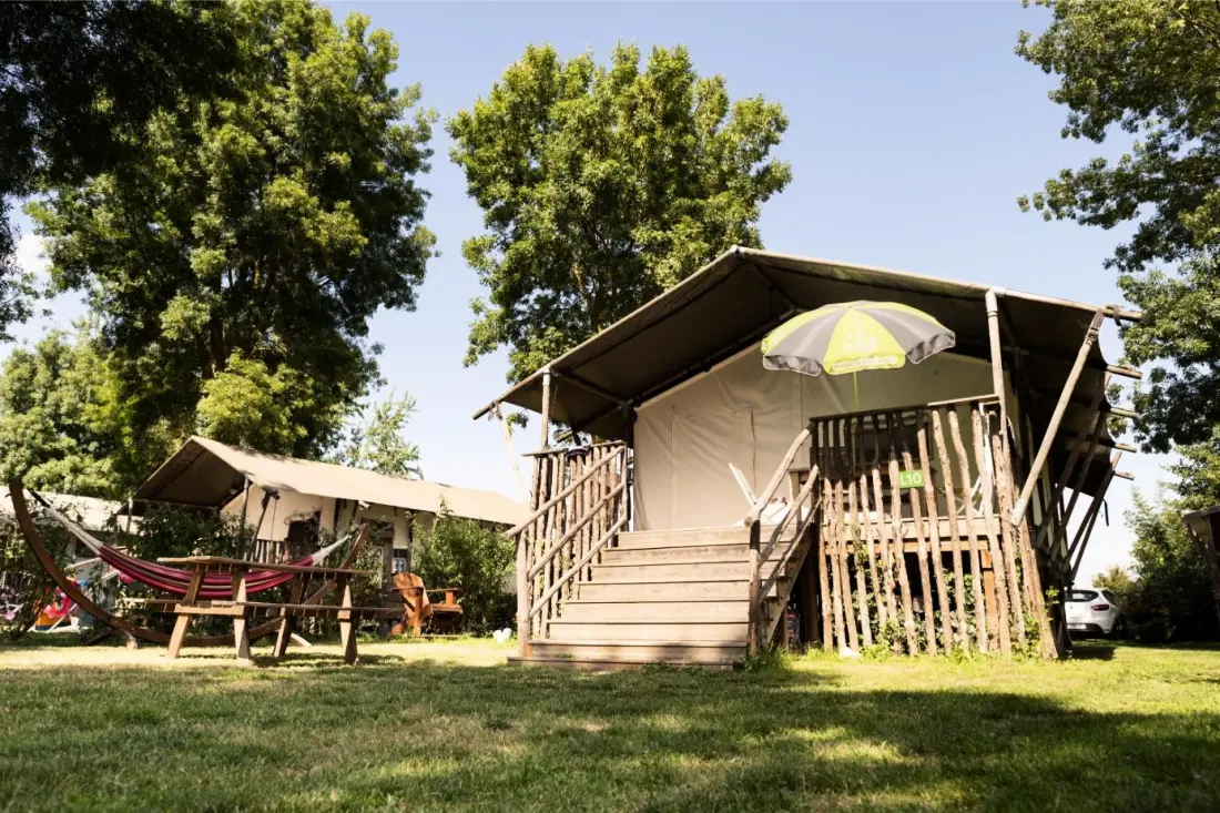 Camping de l 'Etang Sites and Landscape 4 Gwiazdy★★★★ 4 Gwiazdy★★★★ 4 Gwiazdy★★★★ 4 Gwiazdy★★★★