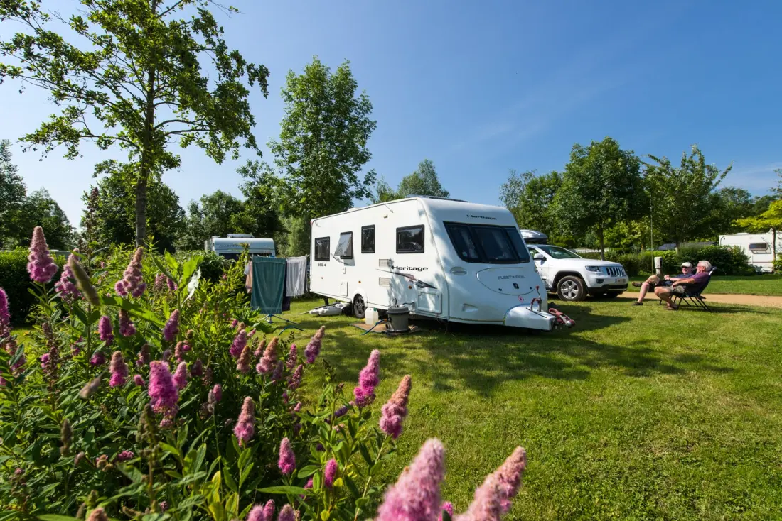 Camping de l 'Etang Sites and Landscape 4 Gwiazdy★★★★ 4 Gwiazdy★★★★ 4 Gwiazdy★★★★ 4 Gwiazdy★★★★