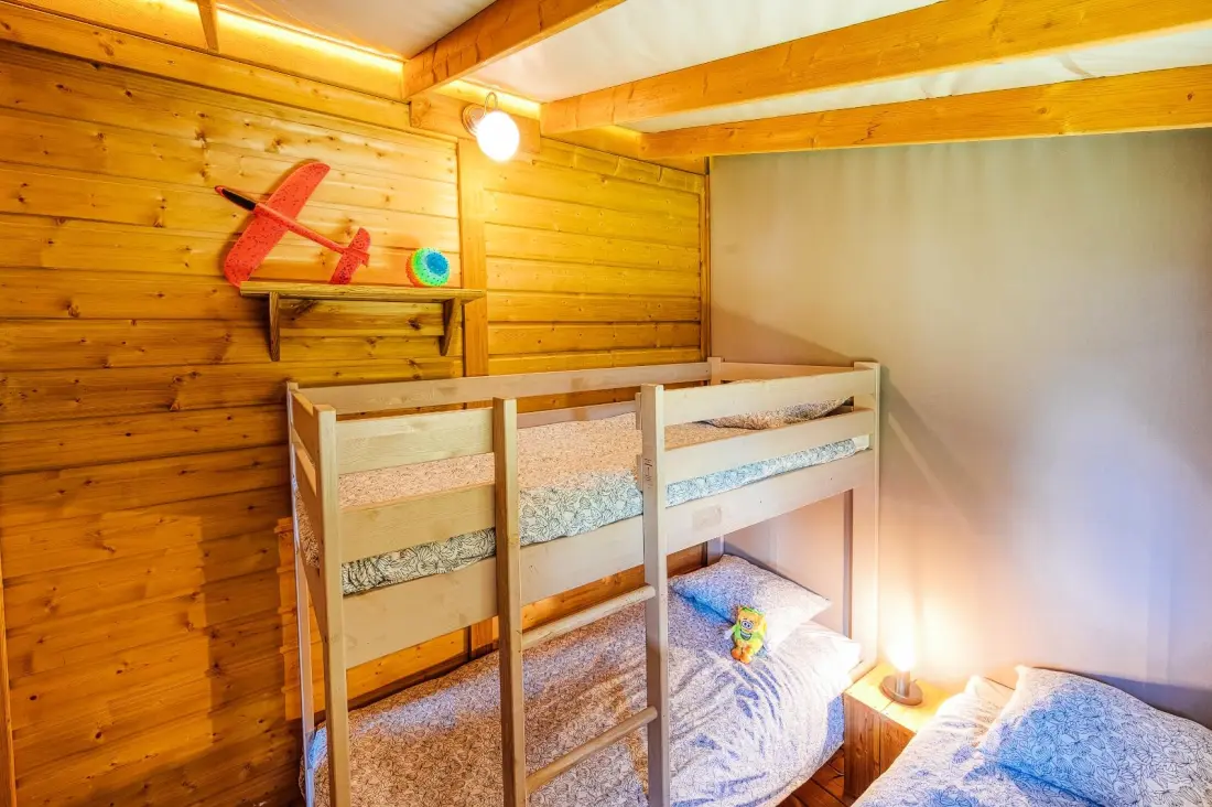 Camping de l'Etang Oldalok és tájak 3 Csillagok★★★