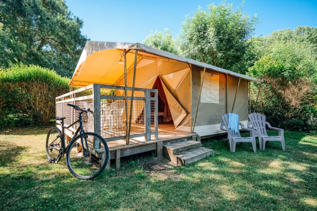 Camping de l'Etang Oldalok és tájak 3 Csillagok★★★