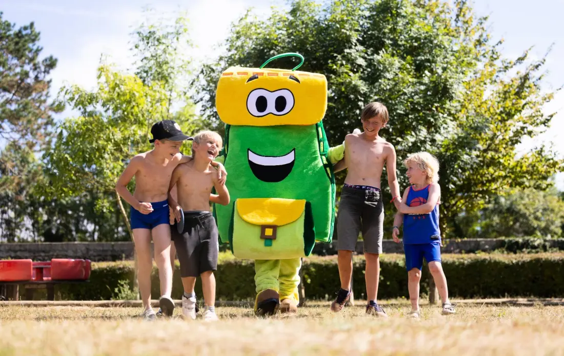 Camping de l'Etang Oldalok és tájak 3 Csillagok★★★