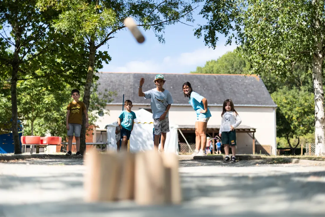 Camping de l 'Etang Sites and Landscape 4 Gwiazdy★★★★ 4 Gwiazdy★★★★ 4 Gwiazdy★★★★ 4 Gwiazdy★★★★