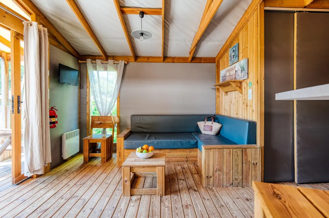 Camping de l'Etang Oldalok és tájak 3 Csillagok★★★