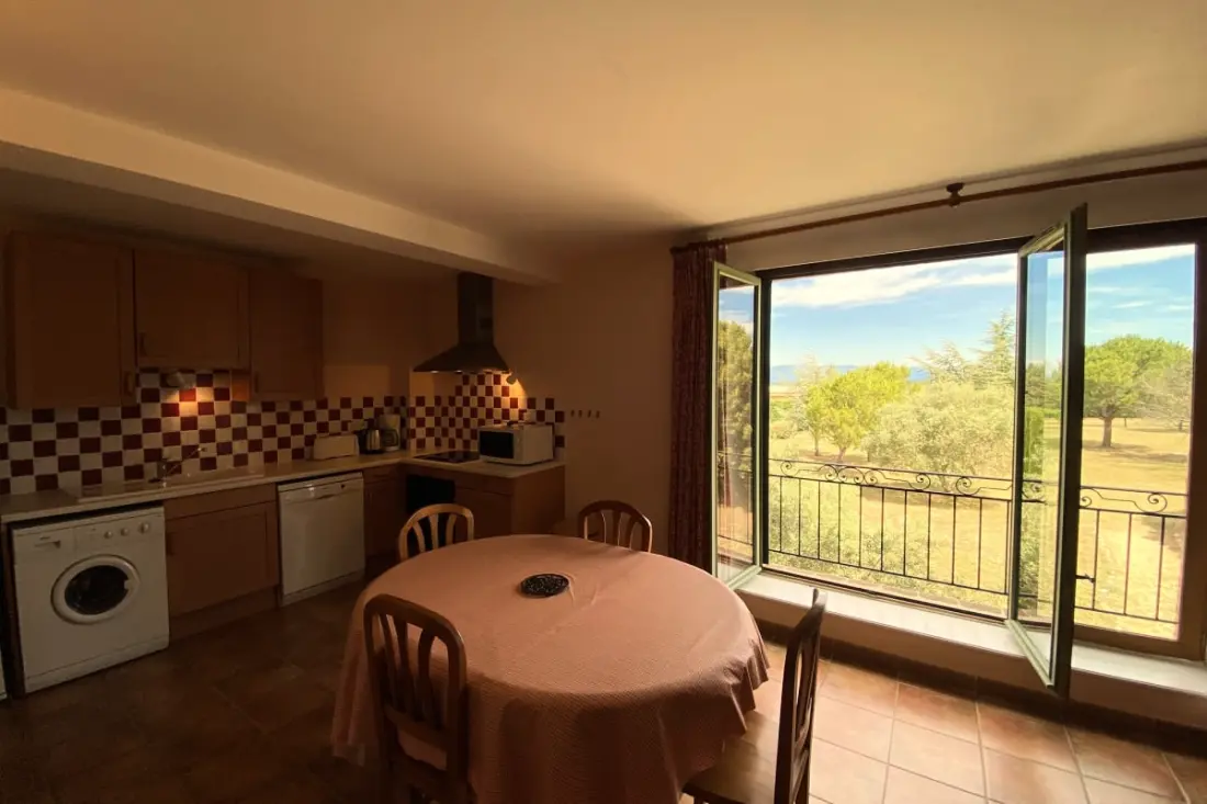 04b3: Beautiful T3 in the Heart of Lavender - Swimming pool
