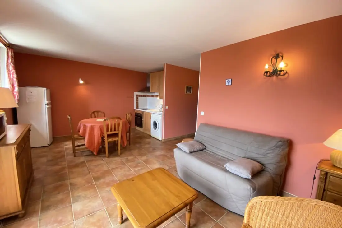 04b4 : Beautiful Studio in a Provençal Mas - Swimming pool