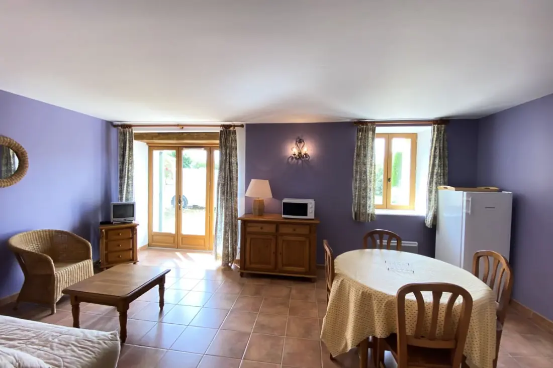 04b6 : Beautiful Studio in a Provençal Mas - Swimming pool