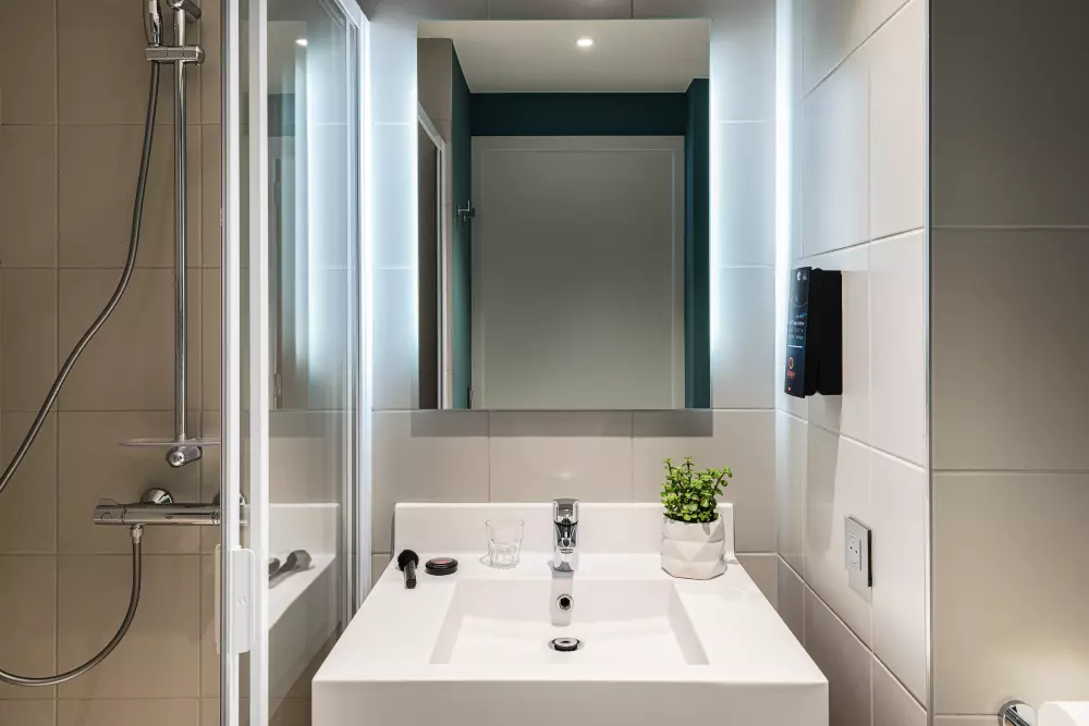 Adagio Access Brüsszel Delta 3 Csillagok★★★