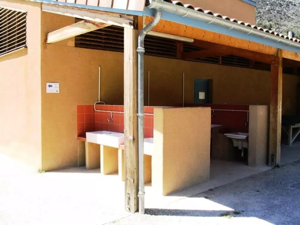 Hannibal's Fountain 3 Stars★★★