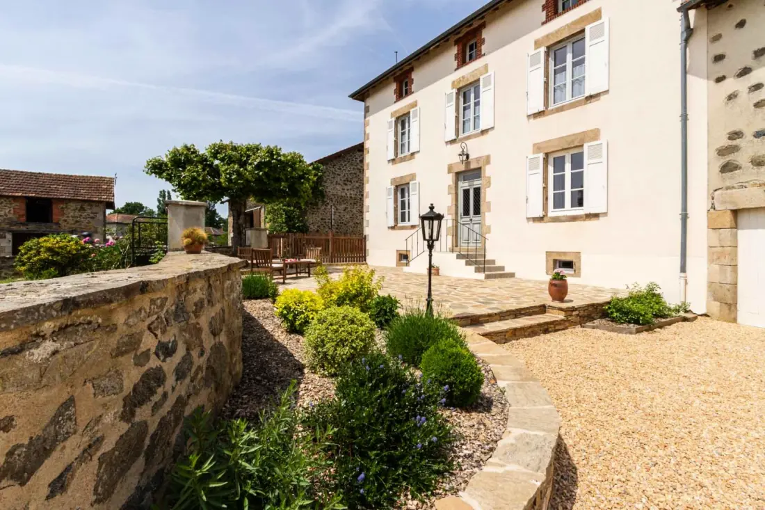 Gîte de France Het huis van Eugénie 3 oren