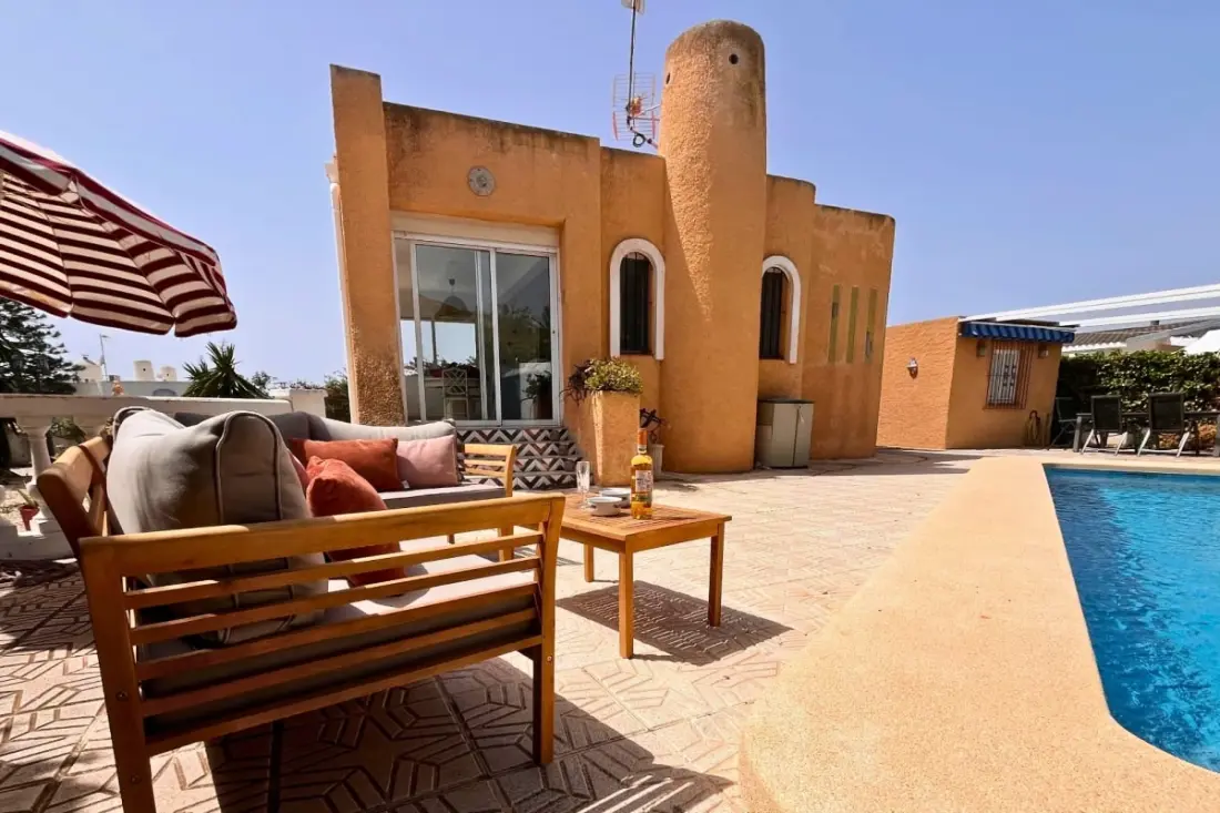 Villa Mallorca • Privát úszómedence • 15 perces strand