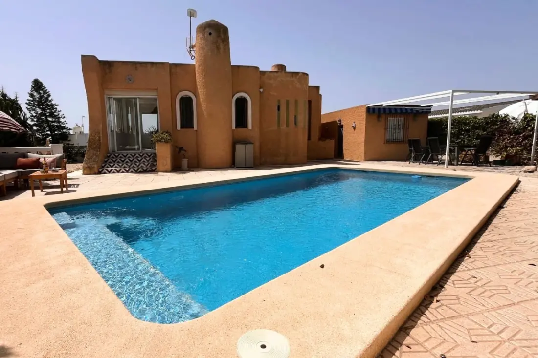 Villa Mallorca • Privát úszómedence • 15 perces strand