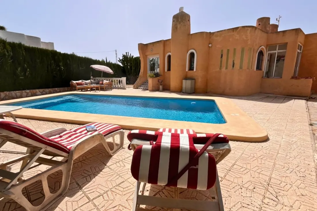 Villa Mallorca • Privát úszómedence • 15 perces strand