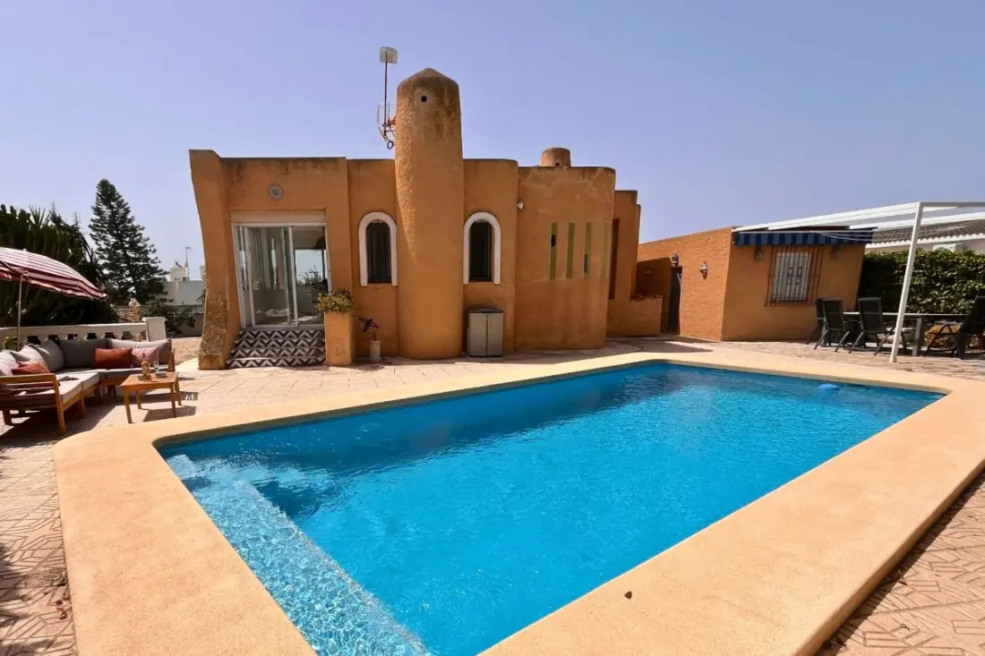Villa Mallorca • Privát úszómedence • 15 perces strand