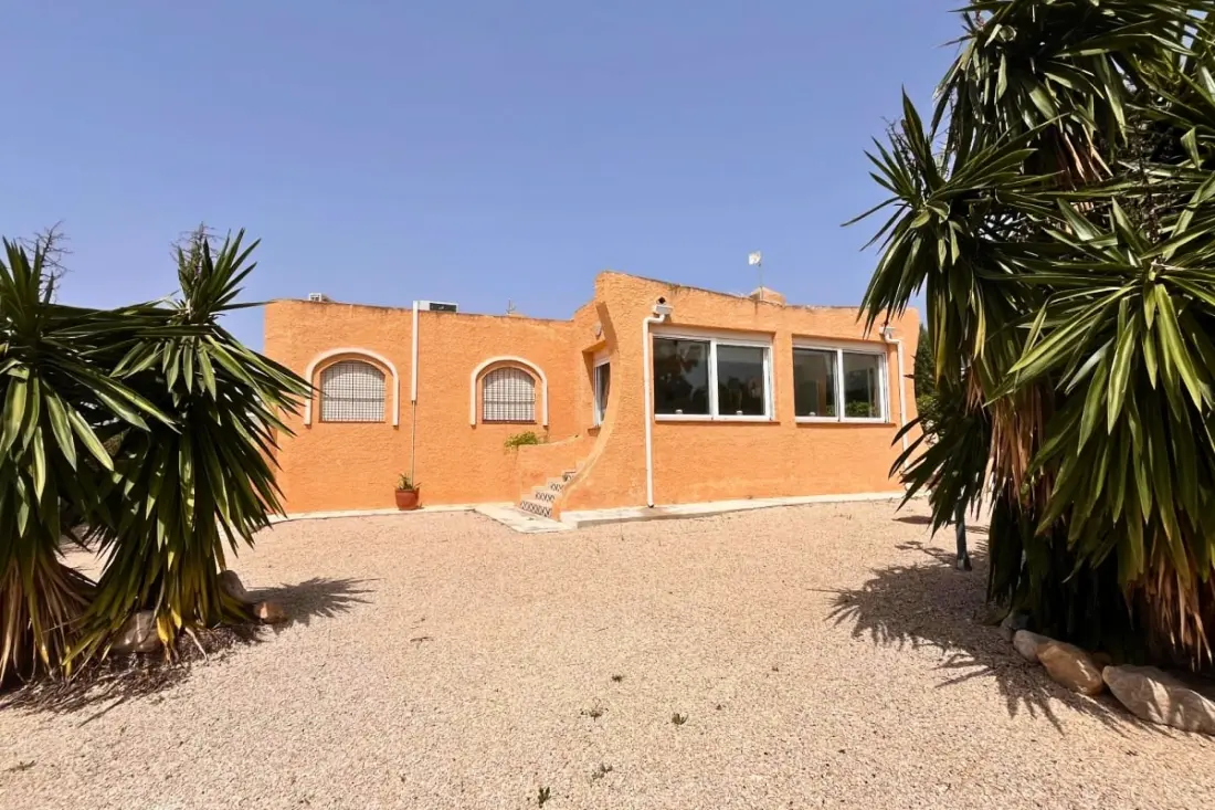 Villa Mallorca • Privát úszómedence • 15 perces strand