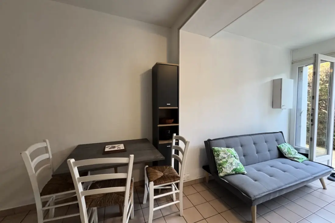 Apartman En Rez-de-jardin, Beach in Pied