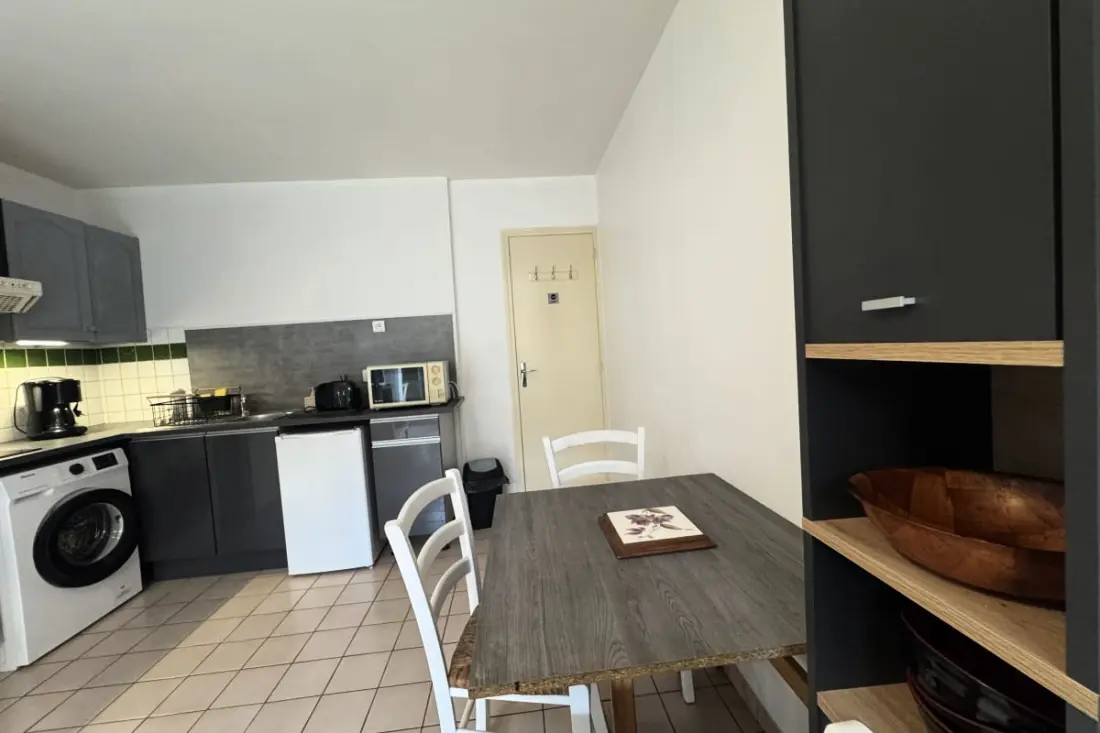Apartman En Rez-de-jardin, Beach in Pied