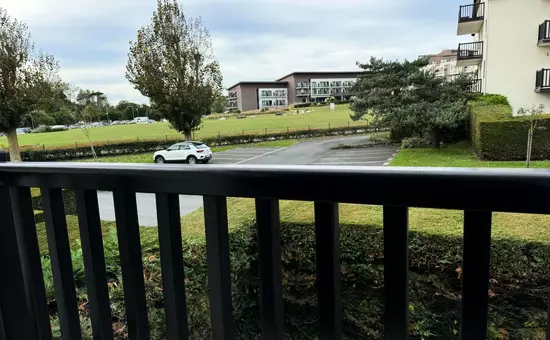 Appartement Moderne Avec Accès Direct à La Plage