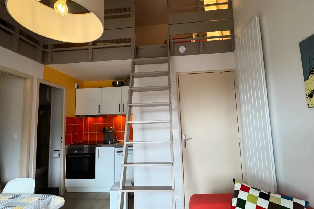 Renovated & Luminous Apartman - Közvetlen tengeri hozzáférés