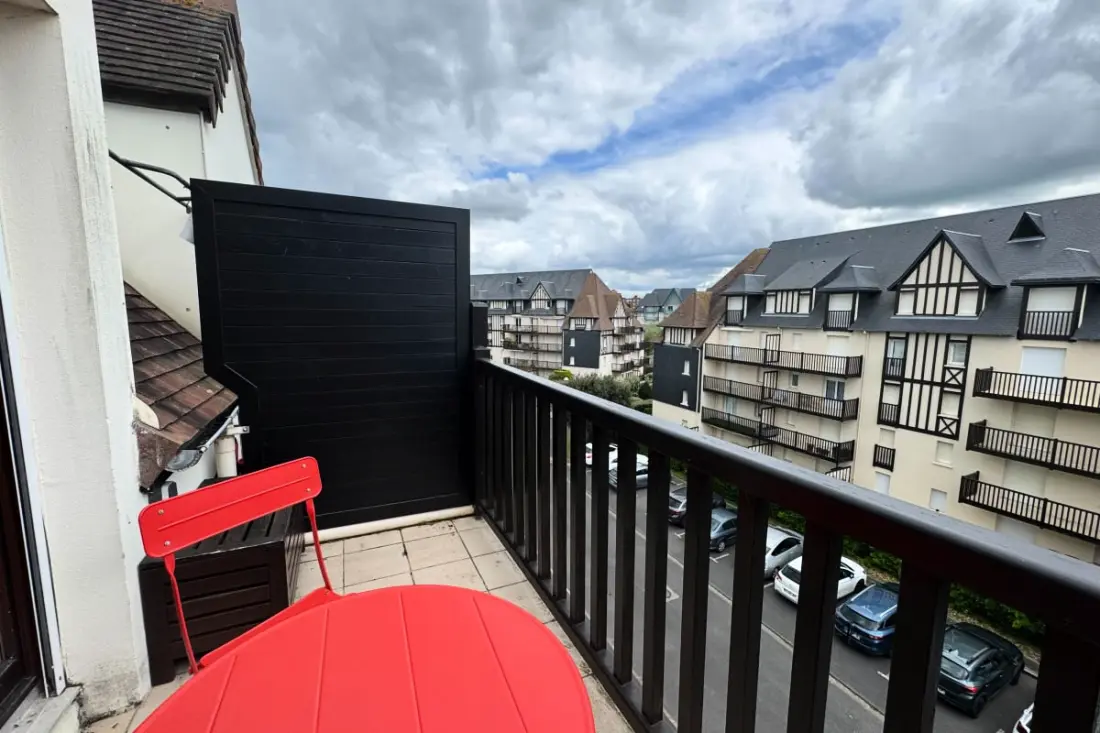 Renovated & Luminous Apartman - Közvetlen tengeri hozzáférés